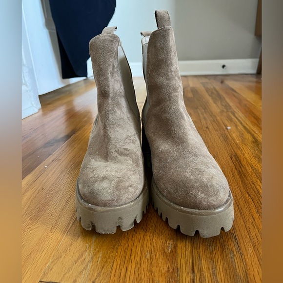 Freda Salvador BROOKE RAIN RESISTANT BOOT - Picture 2 of 13